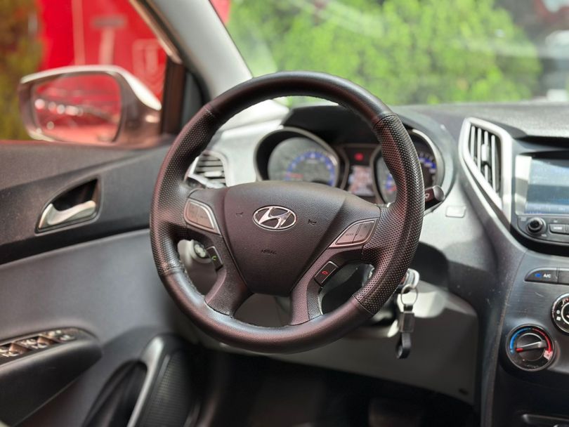 Hyundai HB20S 5 Anos 1.6 Flex 16V Aut.