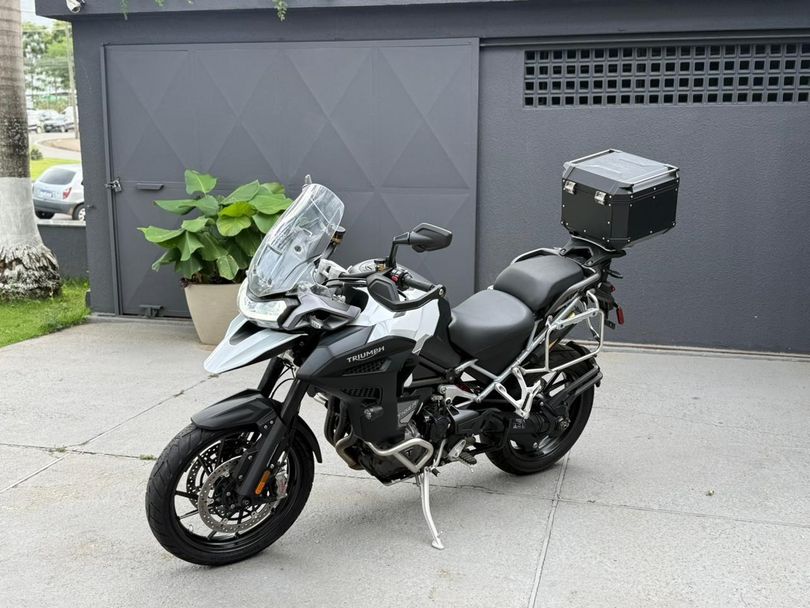 TRIUMPH TIGER 1200 GT EXPLORER