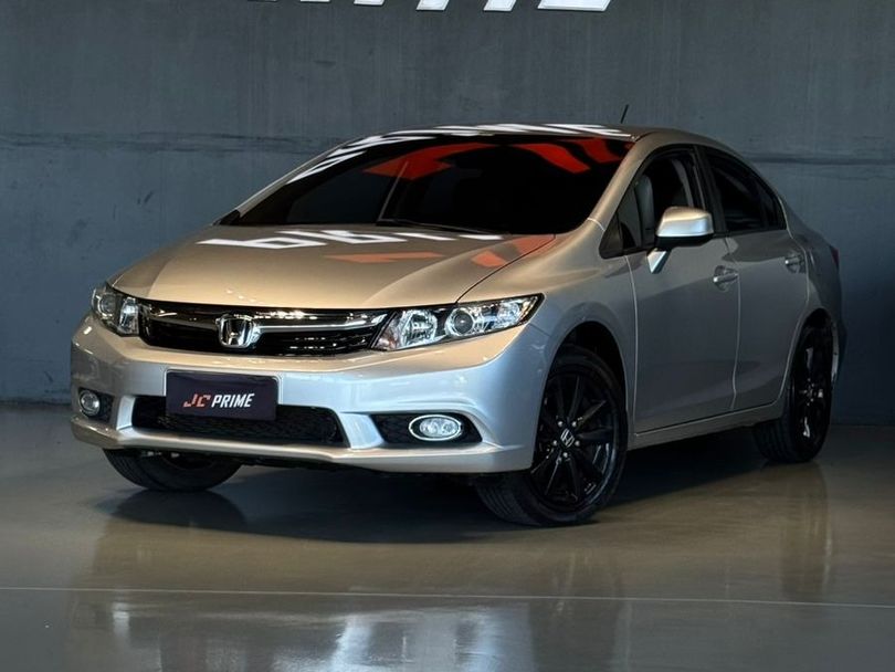 Honda Civic Sedan LXS 1.8/1.8 Flex 16V Aut. 4p