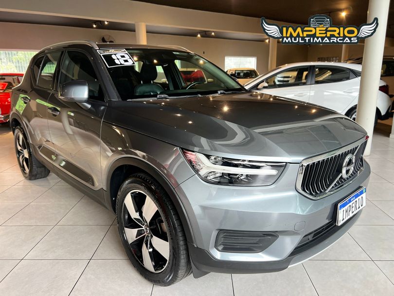 Volvo XC 40 T-5 MOMENTUM 2.0 252cv AWD