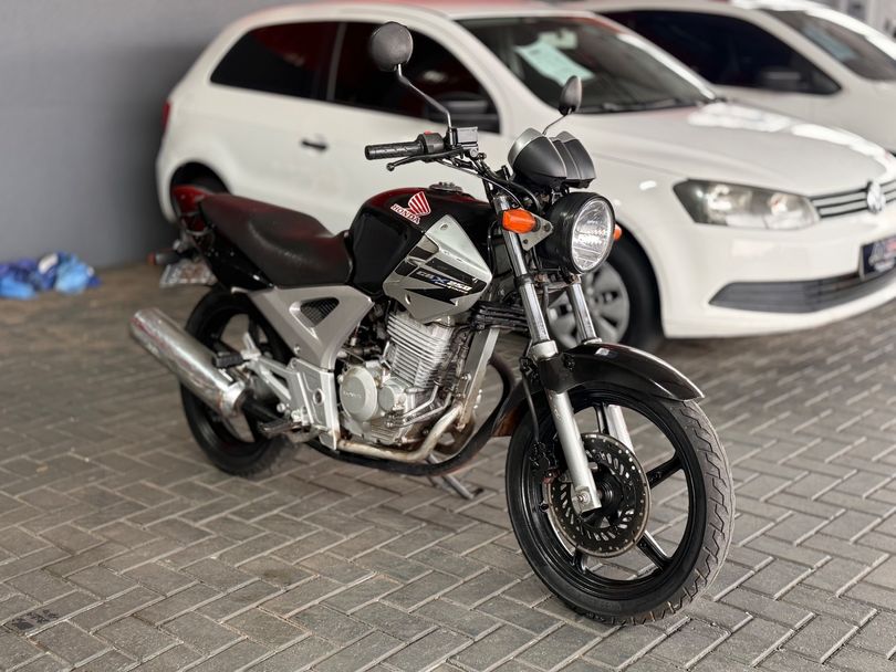 HONDA CBX 250 TWISTER