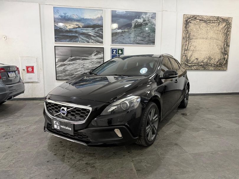 Volvo V40 T-5 Cross Country 2.0 Awd Aut.