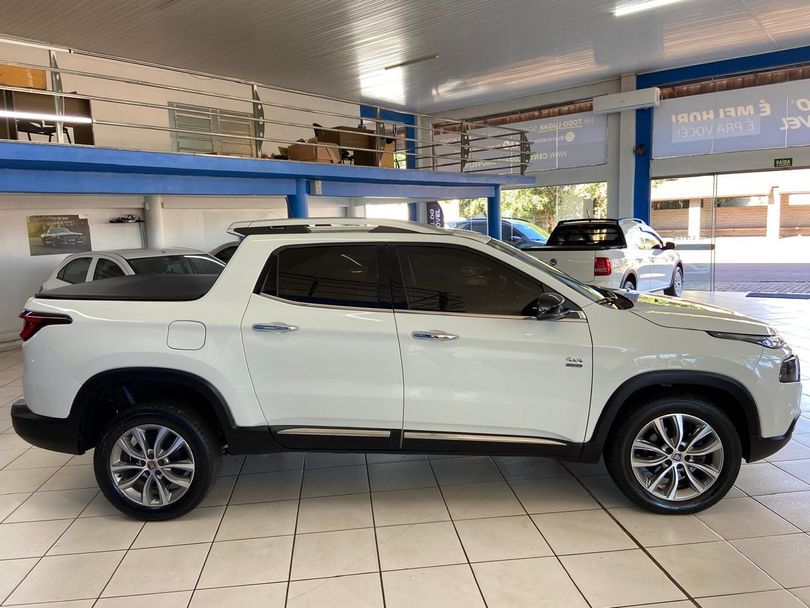 Fiat Toro Volcano 2.0 16V 4x4 TB Diesel Aut.