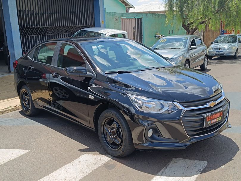 Chevrolet ONIX SEDAN Plus LT 1.0 12V Flex 4p Mec.