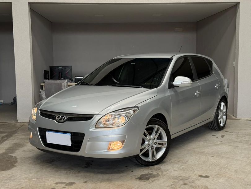 Hyundai i30 2.0 16V 145cv 5p Aut.