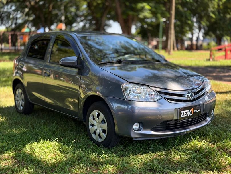 Toyota ETIOS X 1.3 Flex 16V 5p Mec.