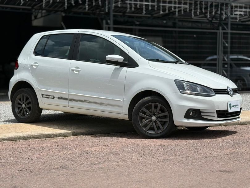 VolksWagen Fox Connect 1.6 Flex 8V 5p