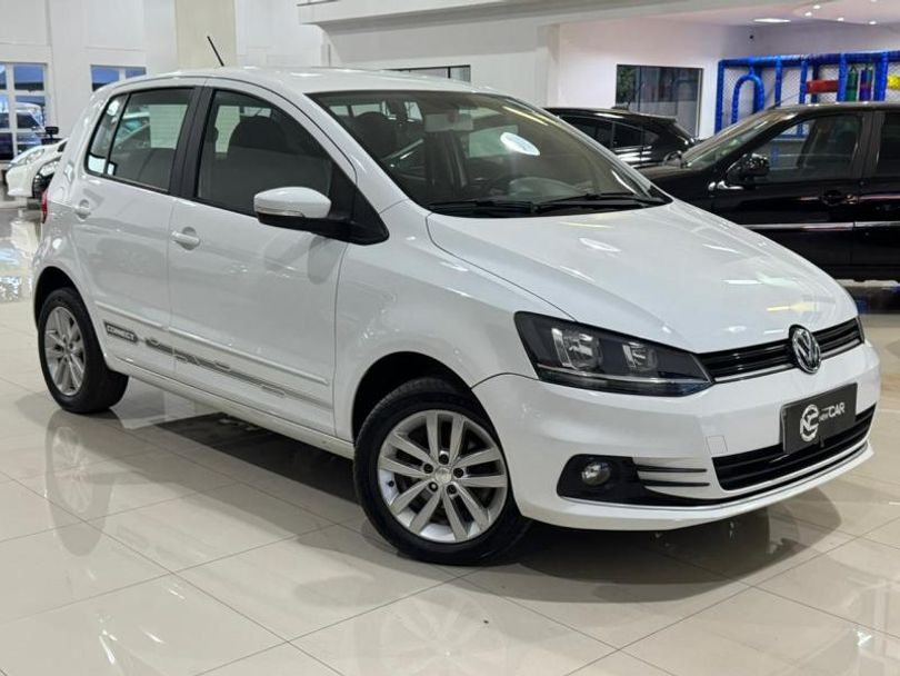 VolksWagen Fox Connect 1.6 Flex 8V 5p