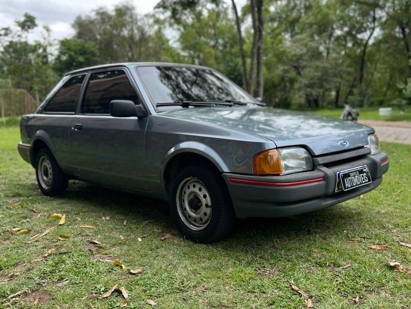 Ford Escort Hobby 1.0