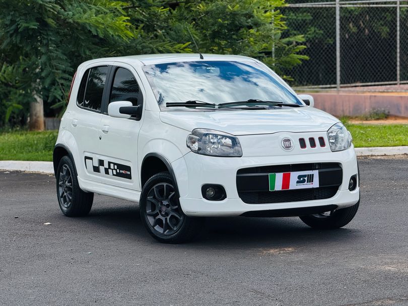 Fiat UNO SPORTING 1.4 EVO Fire Flex 8V 4p