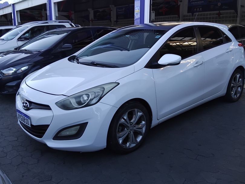 Hyundai i30 1.8 16V Aut. 5p