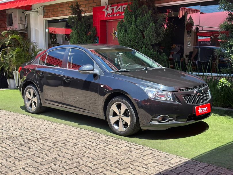 Chevrolet CRUZE LT 1.8 16V FlexPower 4p Aut.