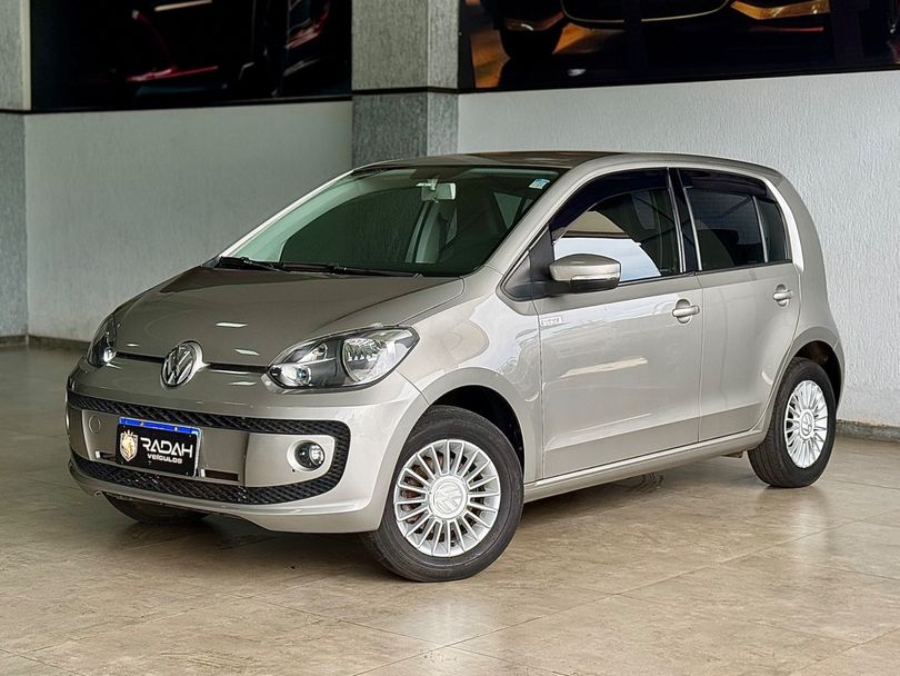 VolksWagen up! move 1.0 TSI Total Flex 12V 5p