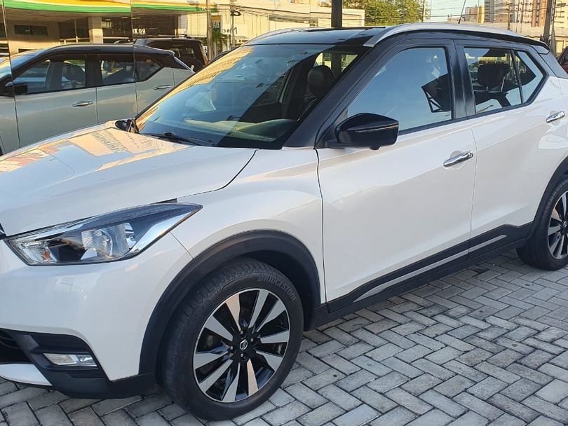 Nissan KICKS SL 1.6 16V FlexStar 5p Aut.