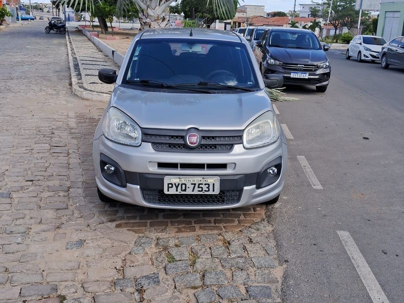 Fiat UNO ATTRACTIVE 1.0 Flex 6V 5p