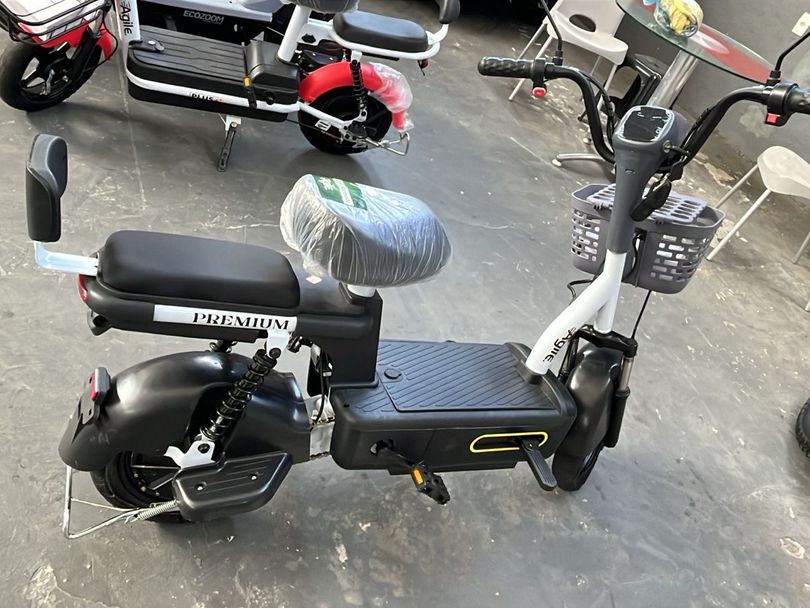 AGILE Moto elétrica