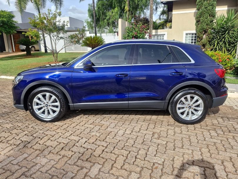 Audi Q3 Prest. 1.4 TFSI Flex/Prest. S-tronic