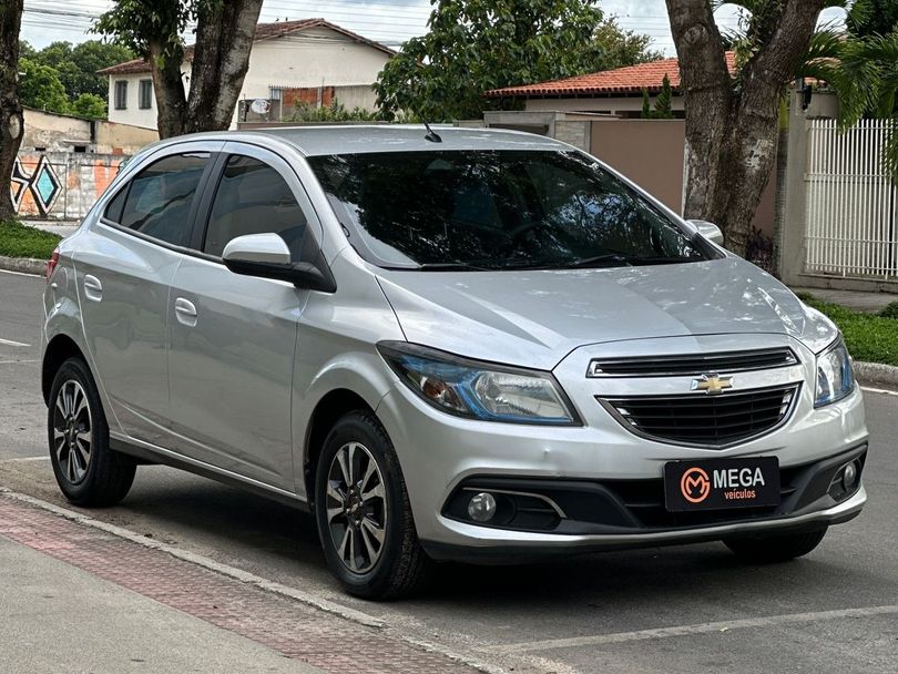 Chevrolet ONIX HATCH LTZ 1.4 8V FlexPower 5p Mec.