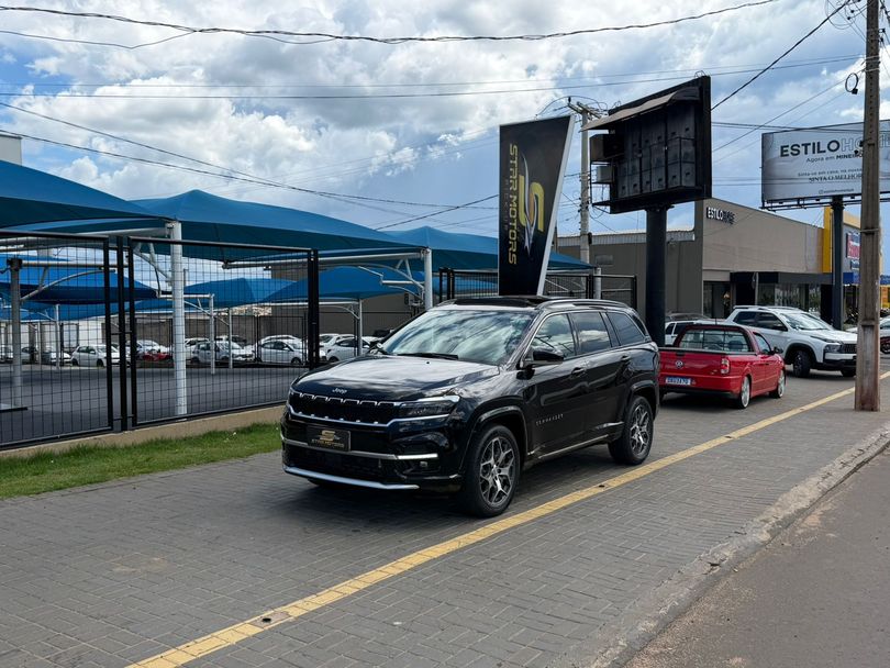 Jeep Commander Overland T270 1.3 TB Flex Aut.