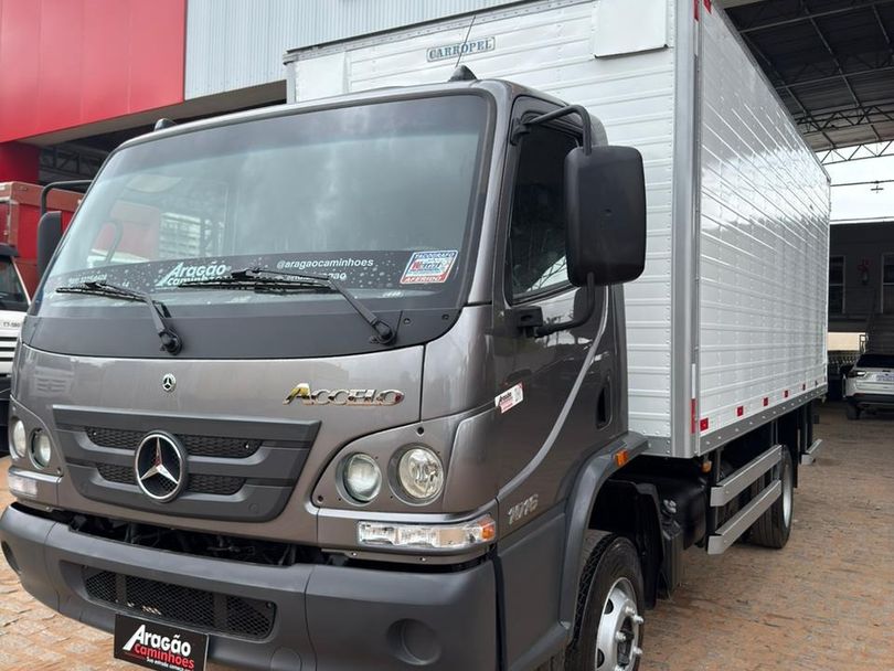 MERCEDES-BENZ Accelo 1016 2p (diesel) (E5)