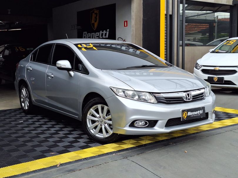 Honda Civic Sedan LXR 2.0 Flexone 16V Aut. 4p