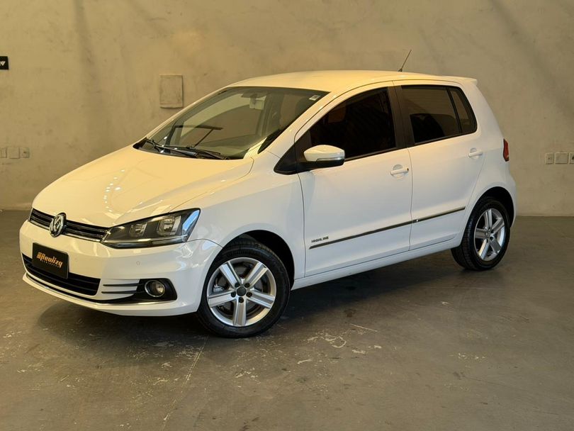 VolksWagen Fox Highline1.6 Flex 16V 5p