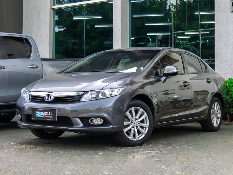 Honda Civic Sedan LXR 2.0 Flexone 16V Aut. 4p