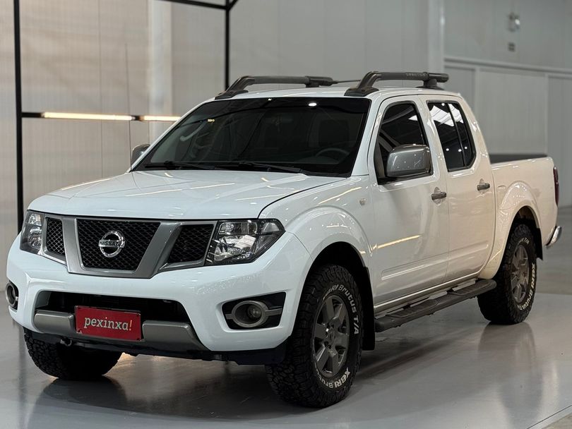 Nissan Frontier SV AT. CD 4x4 2.5 TB Dies. Aut.