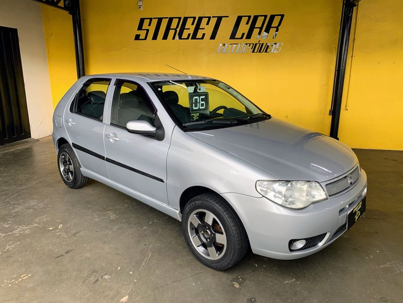Fiat Palio ELX 1.4 Fire/30 Anos F. Flex 8V 4p