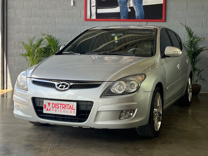 Hyundai i30 2.0 16V 145cv 5p Aut.