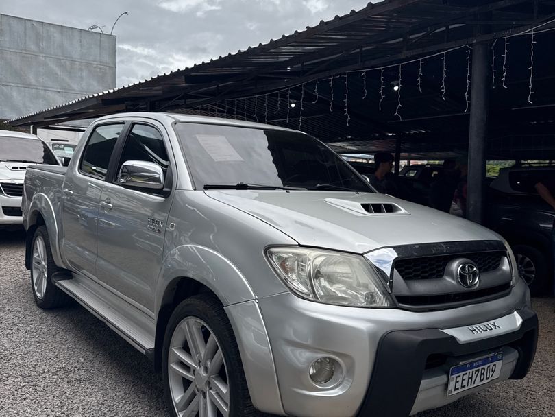 Toyota Hilux CD SRV D4-D 4x4 3.0 TDI Diesel Aut
