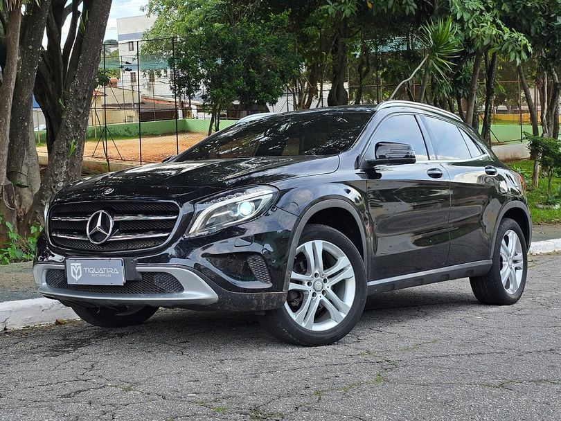 Mercedes GLA 200 Vision 1.6/1.6 TB 16V Flex Aut.