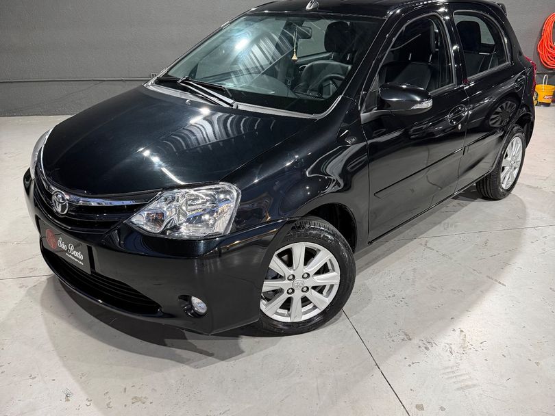 Toyota ETIOS XLS 1.5 Flex 5p Aut.