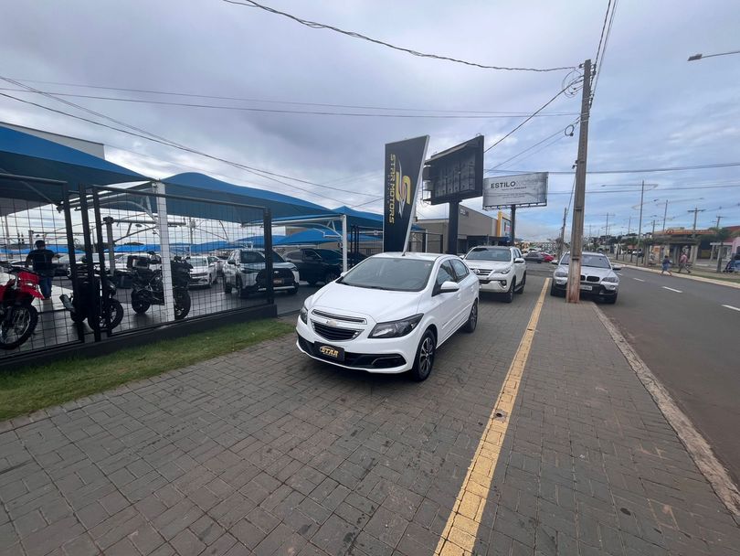 Chevrolet PRISMA Sed. ADVANT. 1.0 8V FlexPower 4p