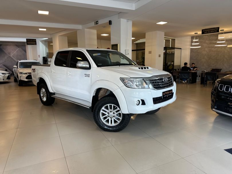 Toyota Hilux CD SRV D4-D 4x4 3.0 TDI Diesel Aut