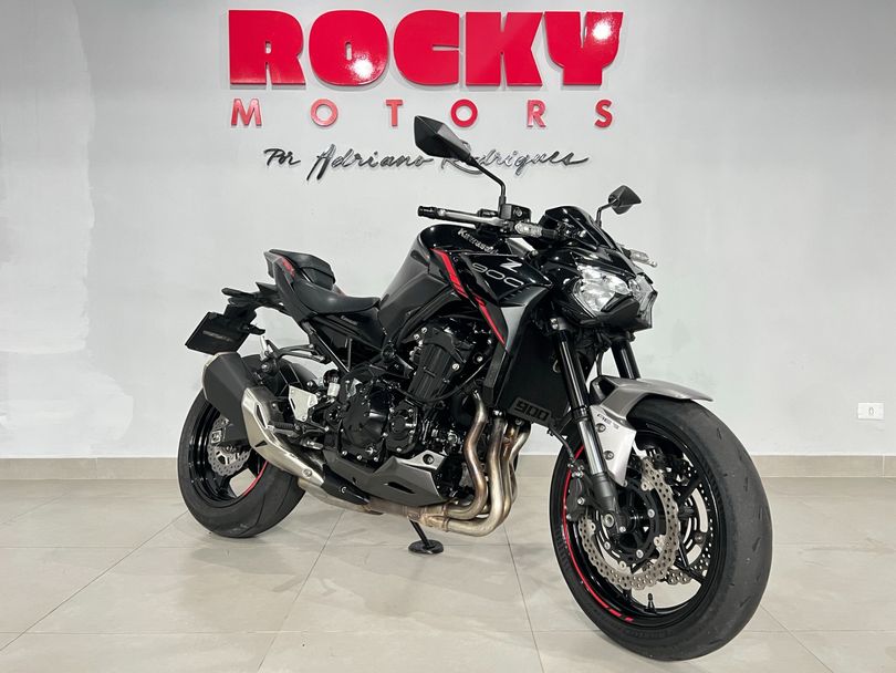 KAWASAKI Z 900