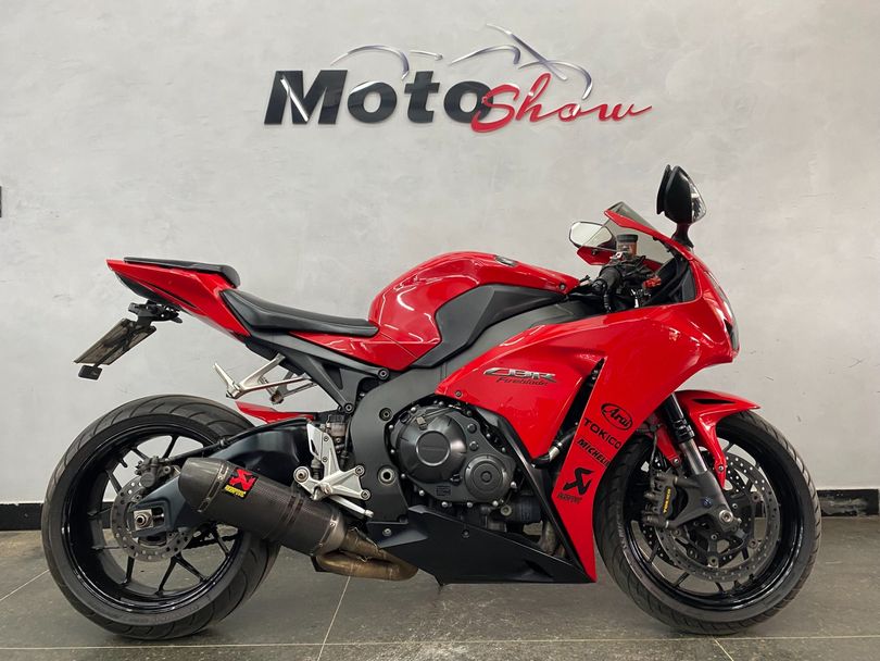 HONDA CBR 1000 RR Fireblade