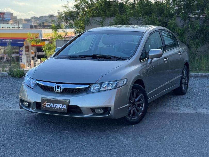 Honda Civic Sedan LXS 1.8/1.8 Flex 16V Aut. 4p
