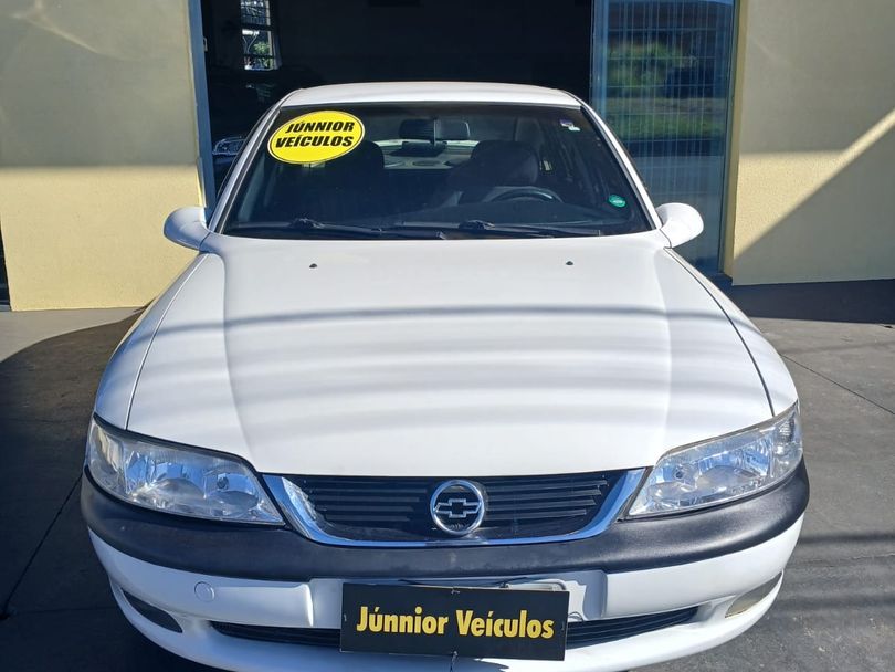 Chevrolet Vectra GL 2.2 / 2.0 MPFI