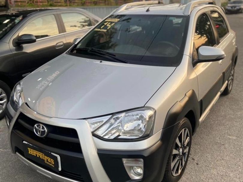 Toyota ETIOS CROSS 1.5 Flex 16V 5p Mec.