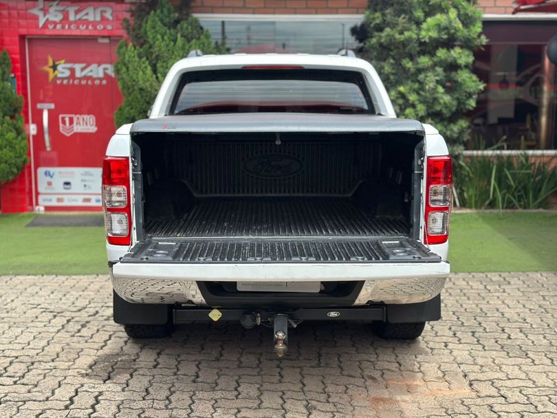 Ford Ranger Limited 3.2 4x4 CD Diesel Aut.