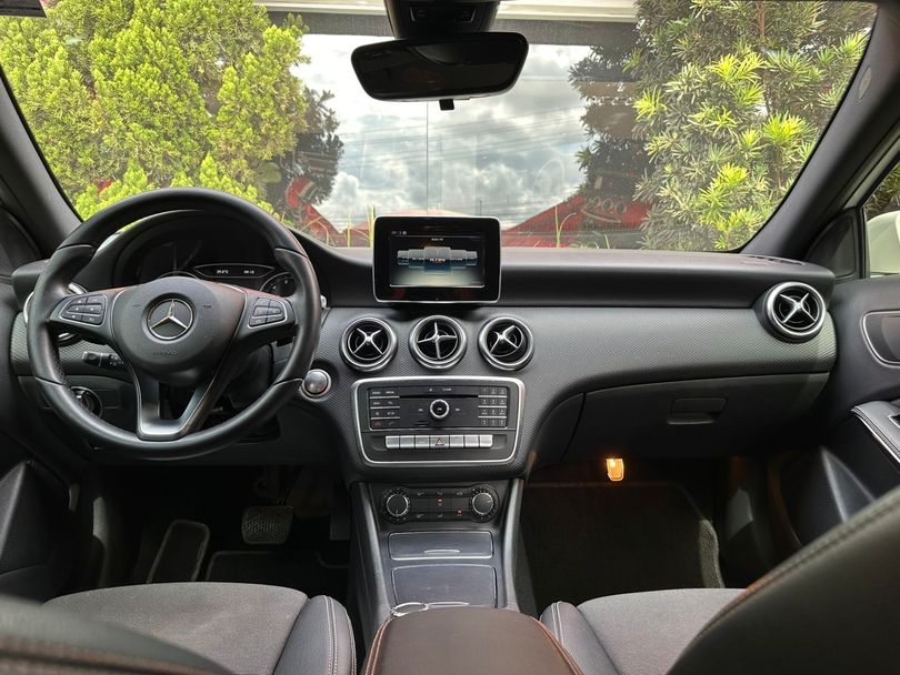  1.6 TURBO FF AUTOMÁTICO