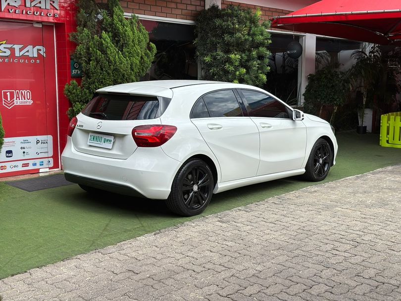  1.6 TURBO FF AUTOMÁTICO