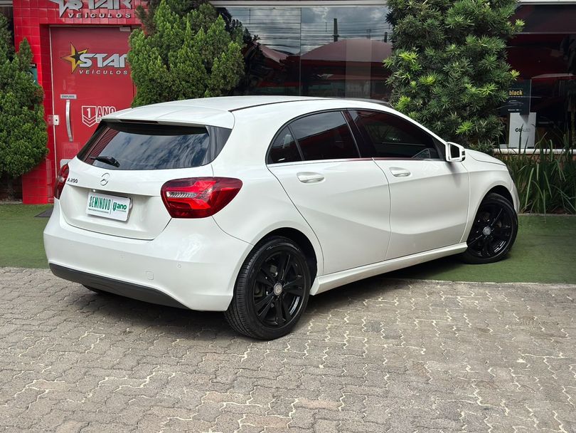  1.6 TURBO FF AUTOMÁTICO