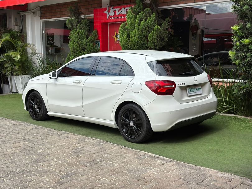  1.6 TURBO FF AUTOMÁTICO