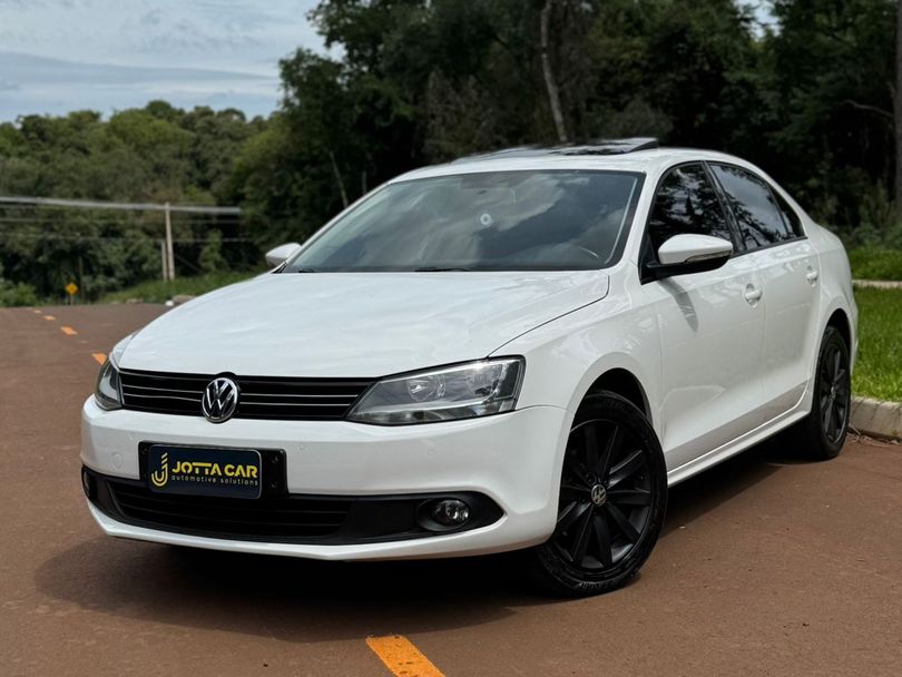 VolksWagen JETTA Comfortline 2.0 T.Flex 8V 4p Tipt.