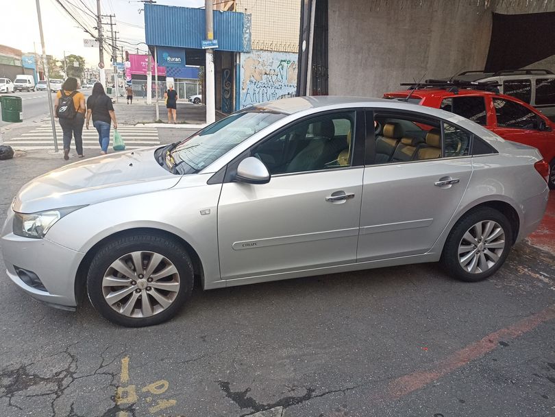 Chevrolet CRUZE LTZ 1.8 16V FlexPower 4p Aut.