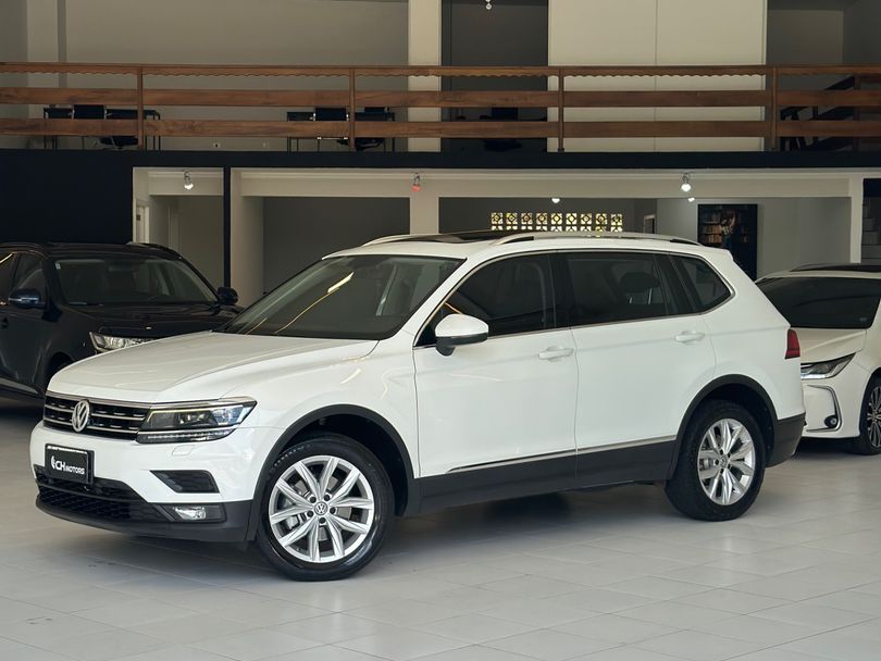 VolksWagen TIGUAN Allspac Comf 250 TSI 1.4 Flex
