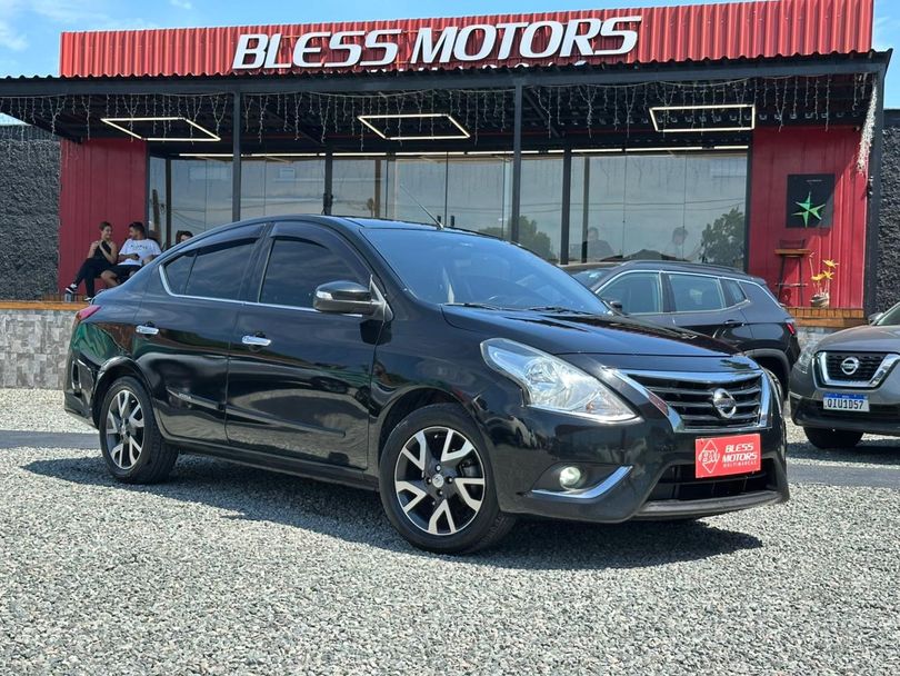 Nissan VERSA UNIQUE 1.6 16V FlexStart 4p Aut.