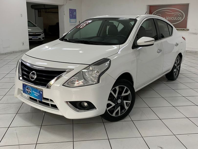 Nissan VERSA UNIQUE 1.6 16V Flex 4p Mec.